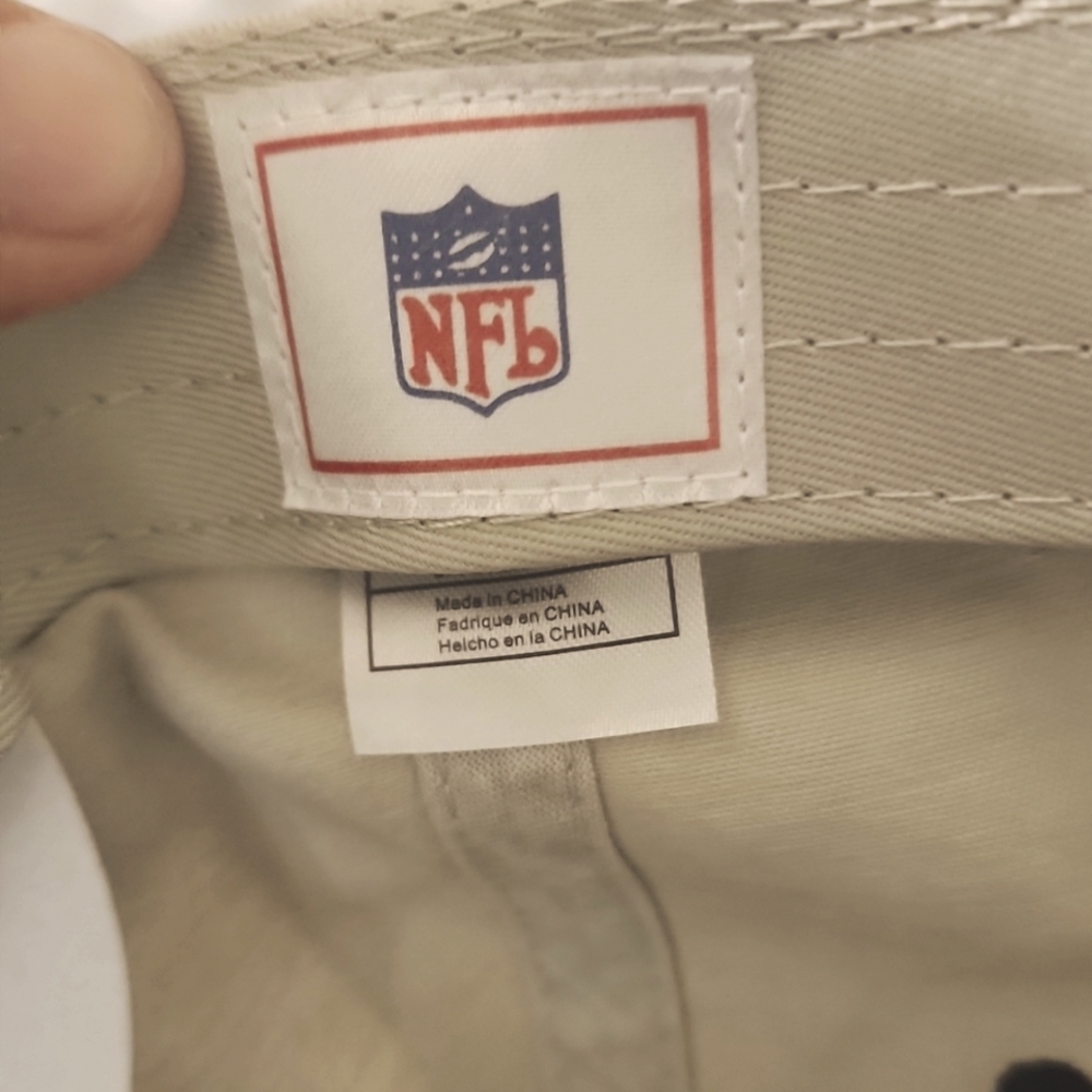 NFL Los Angeles Rams ๐ hat - Picture 3 of 3